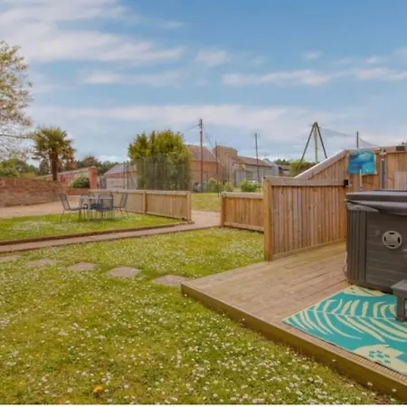 Countryside Annexe, With Hottub, Sleeps Up To 4 Apartment Durston Exterior photo